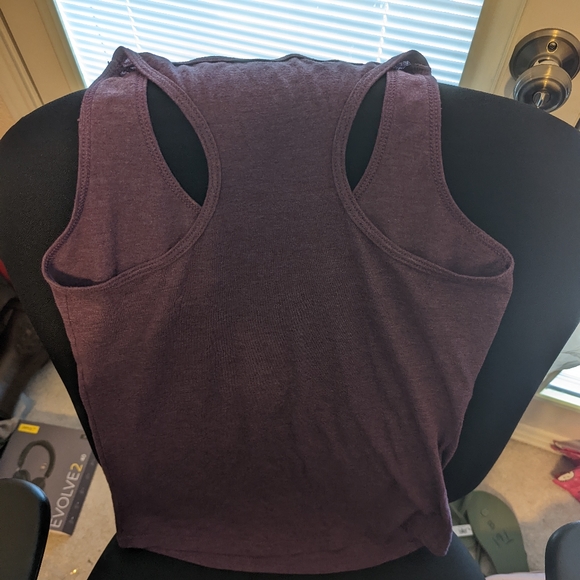 Purple tank top - Picture 4 of 4